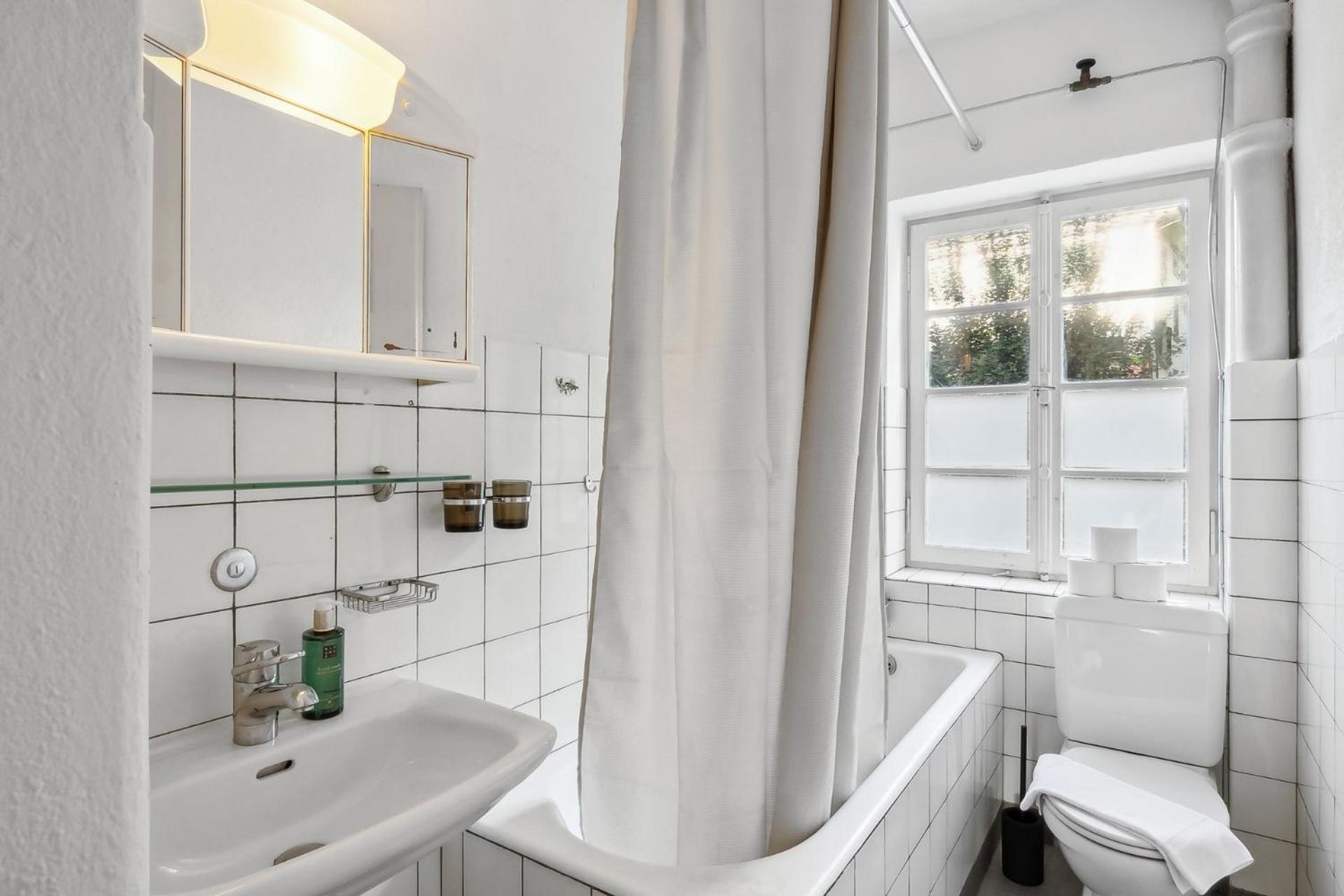 Homey Comfort In Oerlikon Zurigo Esterno foto